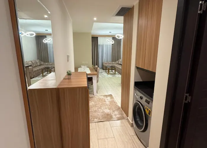 Apartment Flat, 1 Bed For Rent *